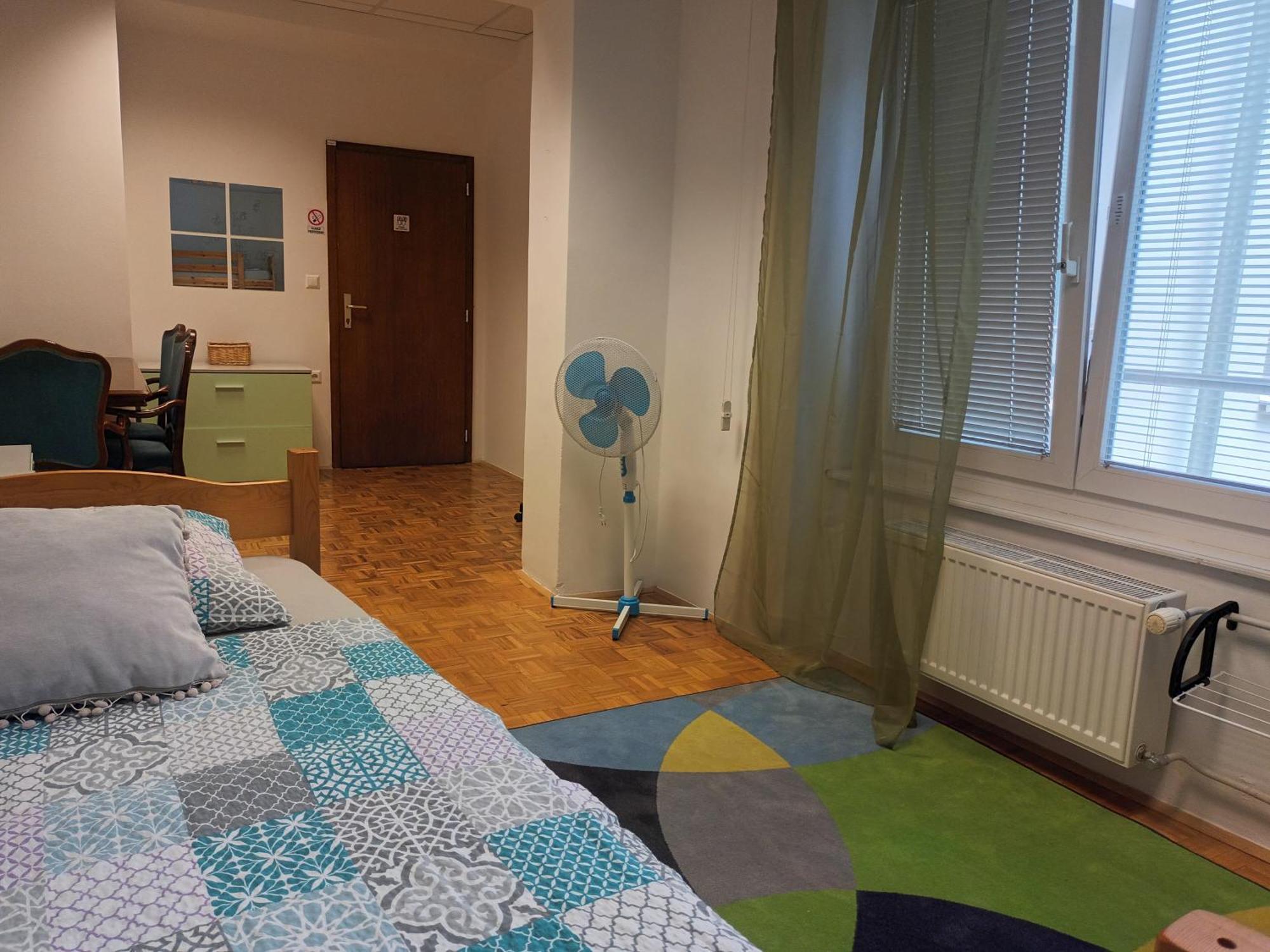 VIKSI hostel Lublaň Pokoj fotografie